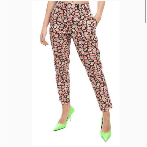 6397 Brand Jacquard Pant in Pink Floral Oragami Print - Picture 4 of 5